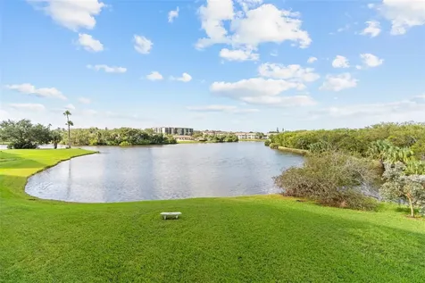6450 Shoreline Drive St Petersburg FL 33708