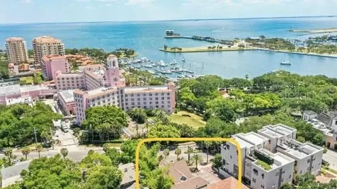 532 Beach Drive NE St Petersburg FL 33701