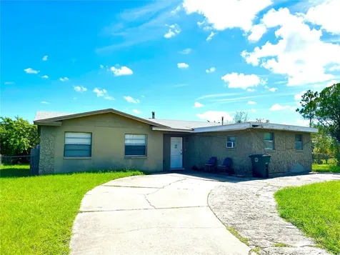 1051 E Patrick Circle Daytona Beach FL 32117