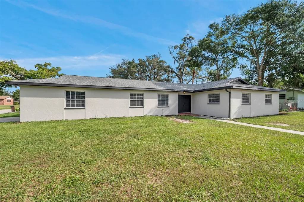 7146 Wrenwood Circle Tampa FL 33617