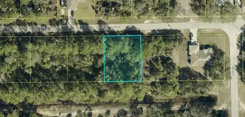 4240 E 24th Street Alva FL 33920