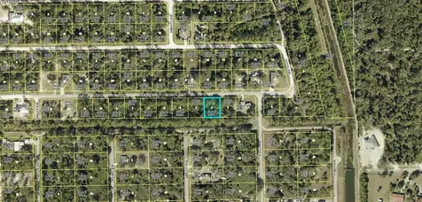 4240 E 24th Street Alva FL 33920