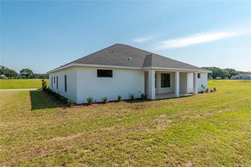 2073 NW 79th Loop Ocala FL 34475