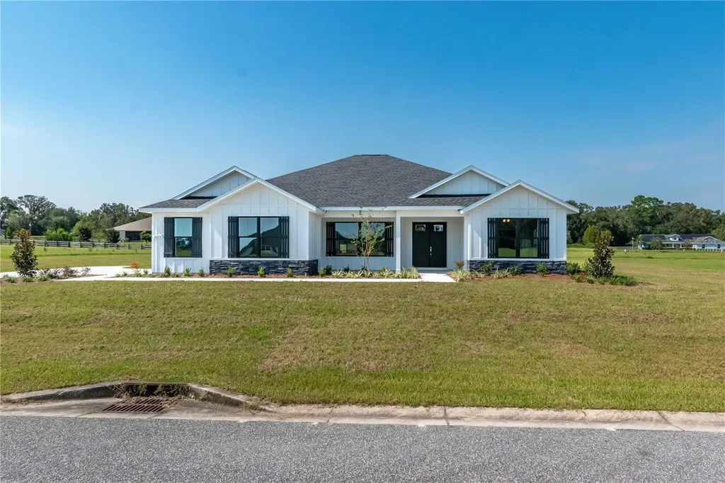 2073 NW 79th Loop Ocala FL 34475