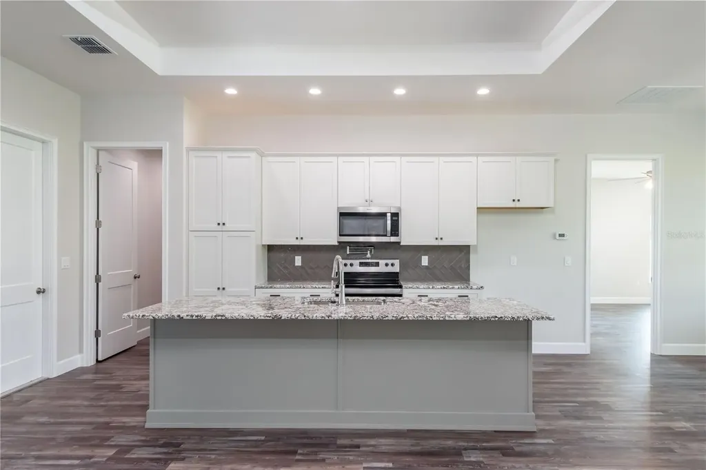 2073 NW 79th Loop Ocala FL 34475