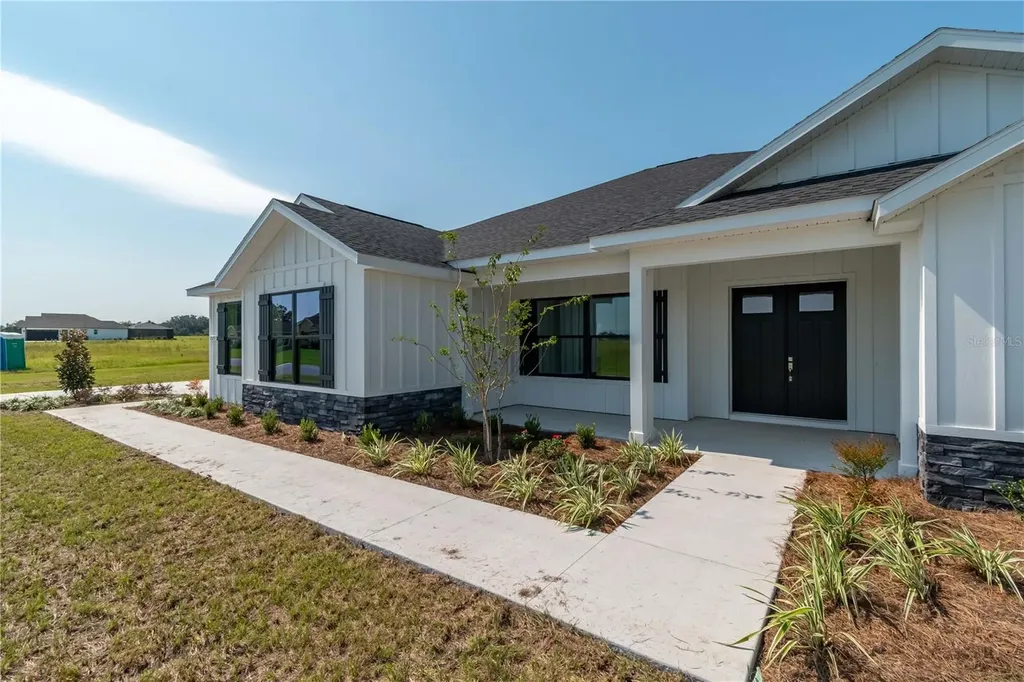 2073 NW 79th Loop Ocala FL 34475