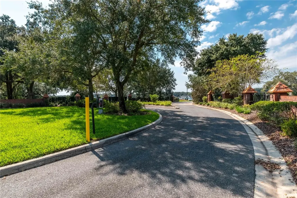 2073 NW 79th Loop Ocala FL 34475