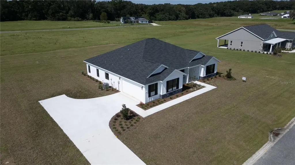 2073 NW 79th Loop Ocala FL 34475