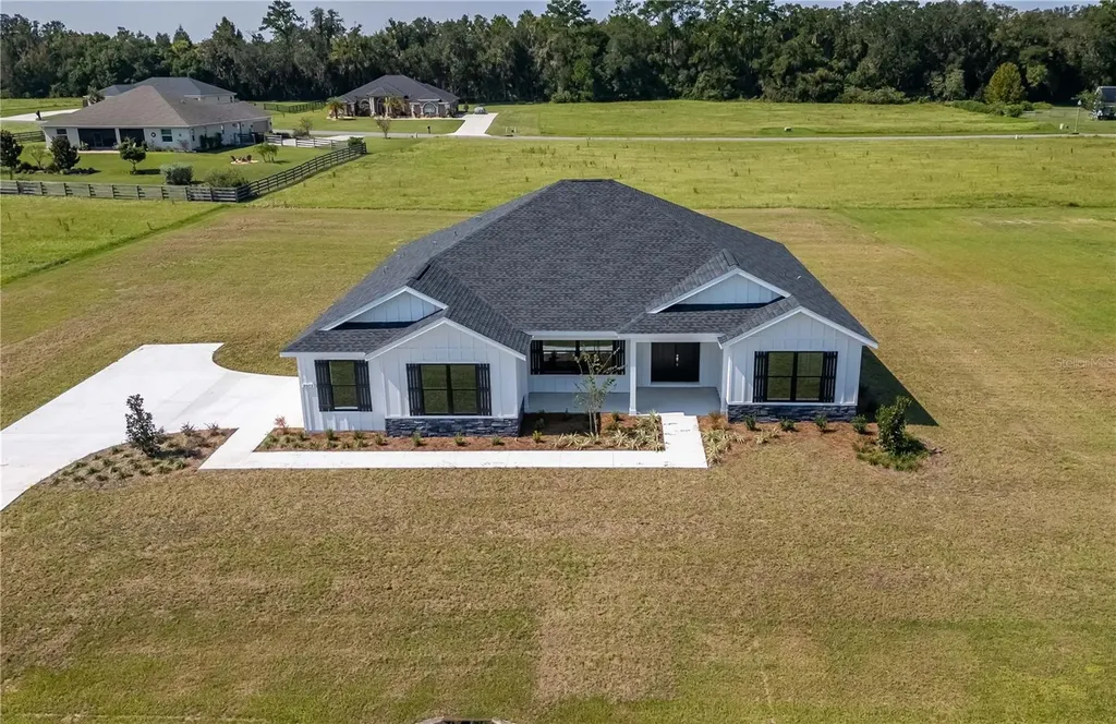 2073 NW 79th Loop Ocala FL 34475