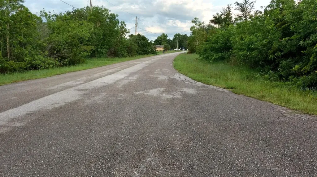 670 Mirror Lakes Court Lehigh Acres FL 33974