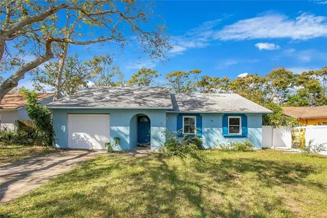 2316 Fulton Way Largo FL 33774