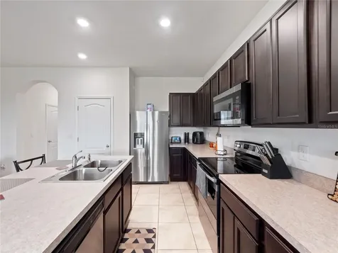 212 Feltrim Reserve Boulevard Davenport FL 33837