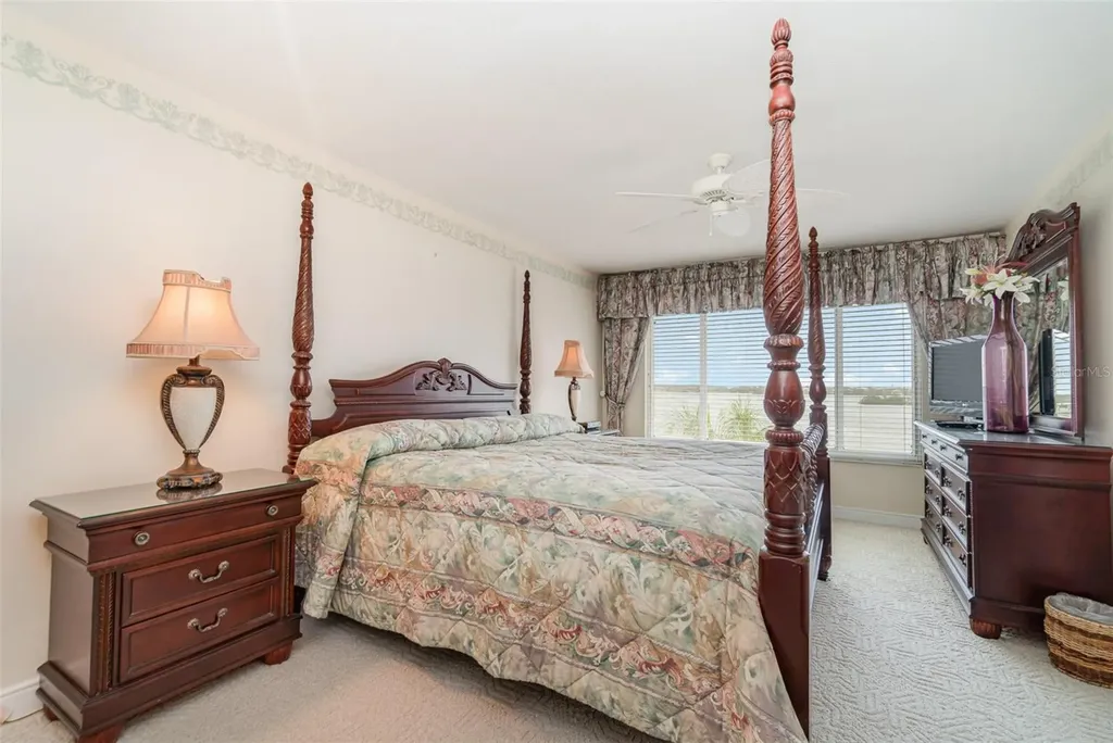 9011 Midnight Pass Road Sarasota FL 34242