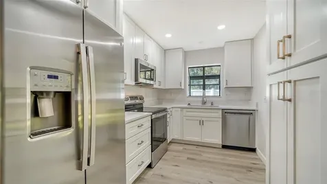 8212 Country Oaks Court Sarasota FL 34243