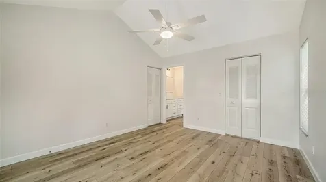 8212 Country Oaks Court Sarasota FL 34243