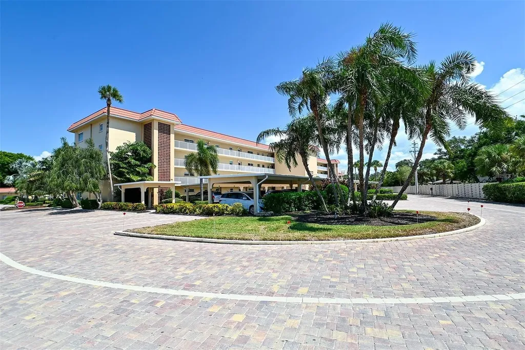 1215 S Portofino Drive N Sarasota FL 34242