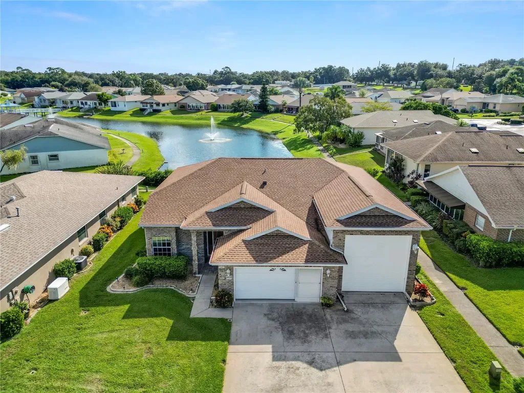 6165 Silver Lakes Drive W Lakeland FL 33810