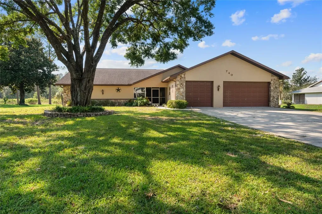740 N Venturi Avenue Crystal River FL 34429