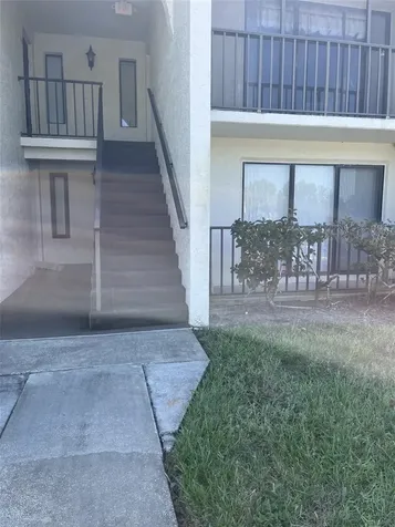 2688 Pine Ridge Way N Palm Harbor FL 34684