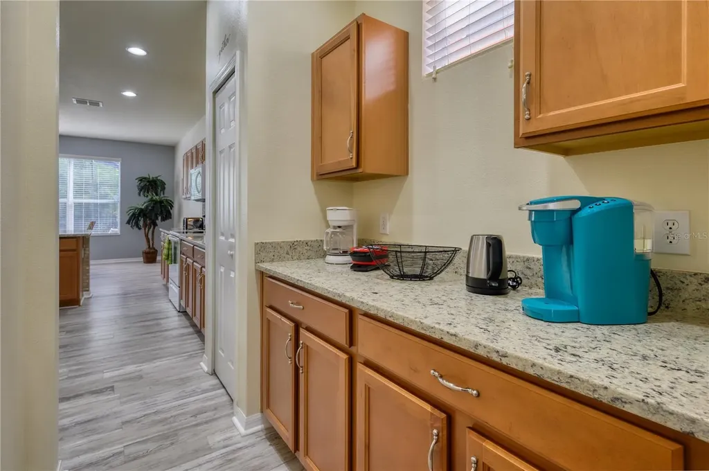 221 Las Fuentes Drive Kissimmee FL 34746