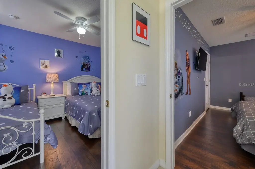 221 Las Fuentes Drive Kissimmee FL 34746