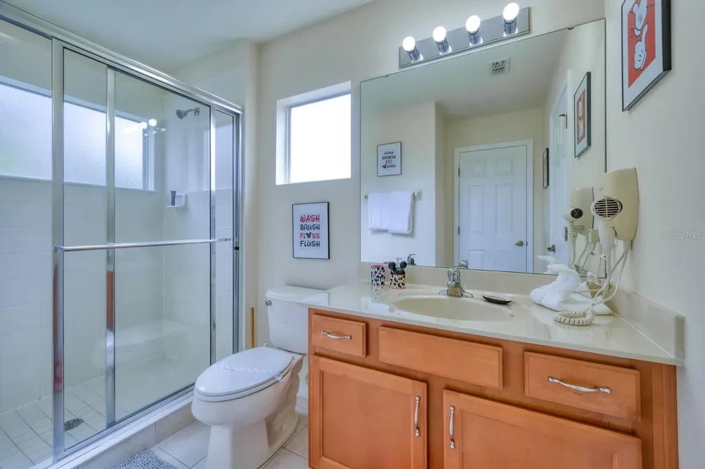 221 Las Fuentes Drive Kissimmee FL 34746