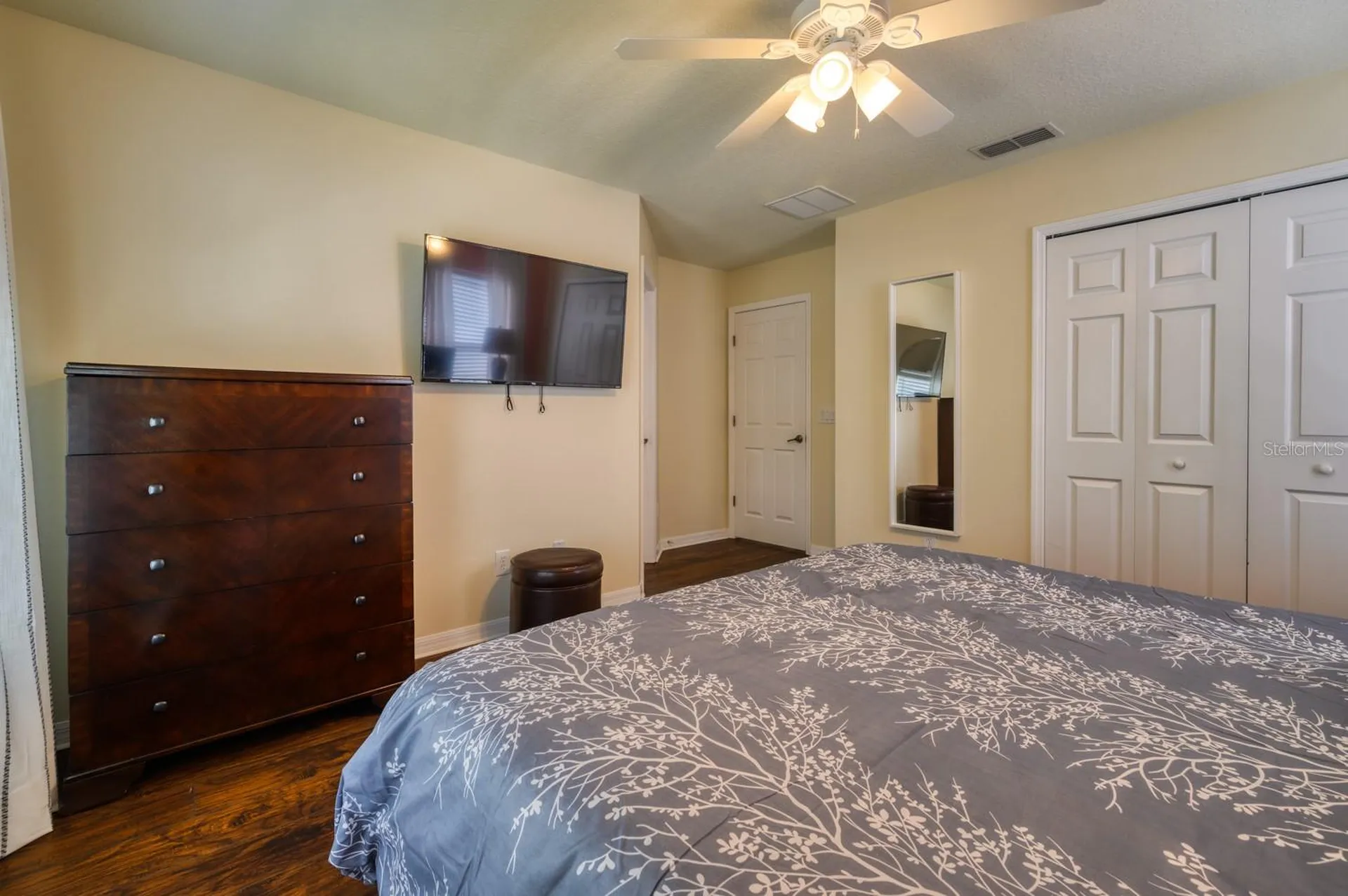 221 Las Fuentes Drive Kissimmee FL 34746