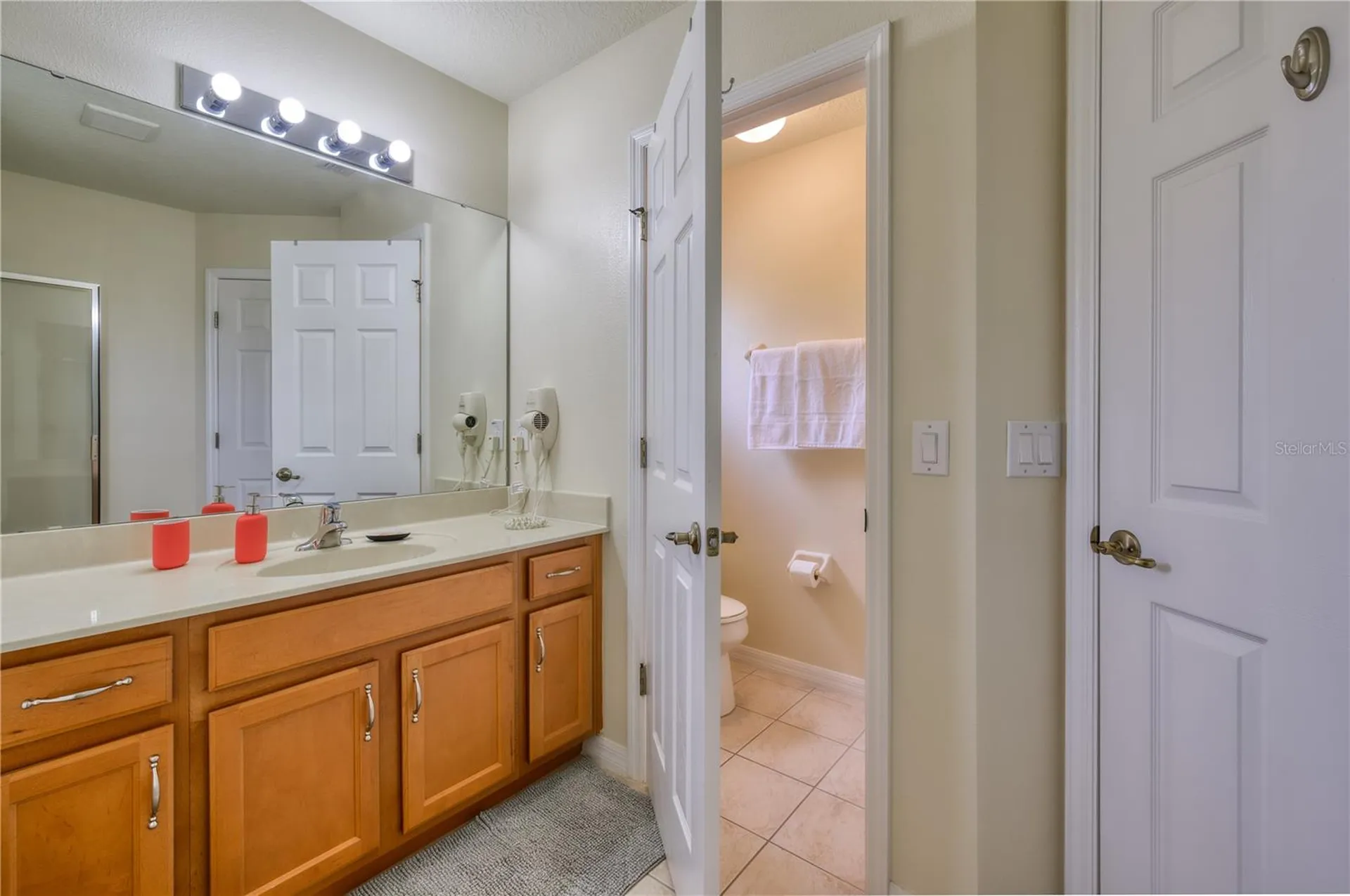 221 Las Fuentes Drive Kissimmee FL 34746