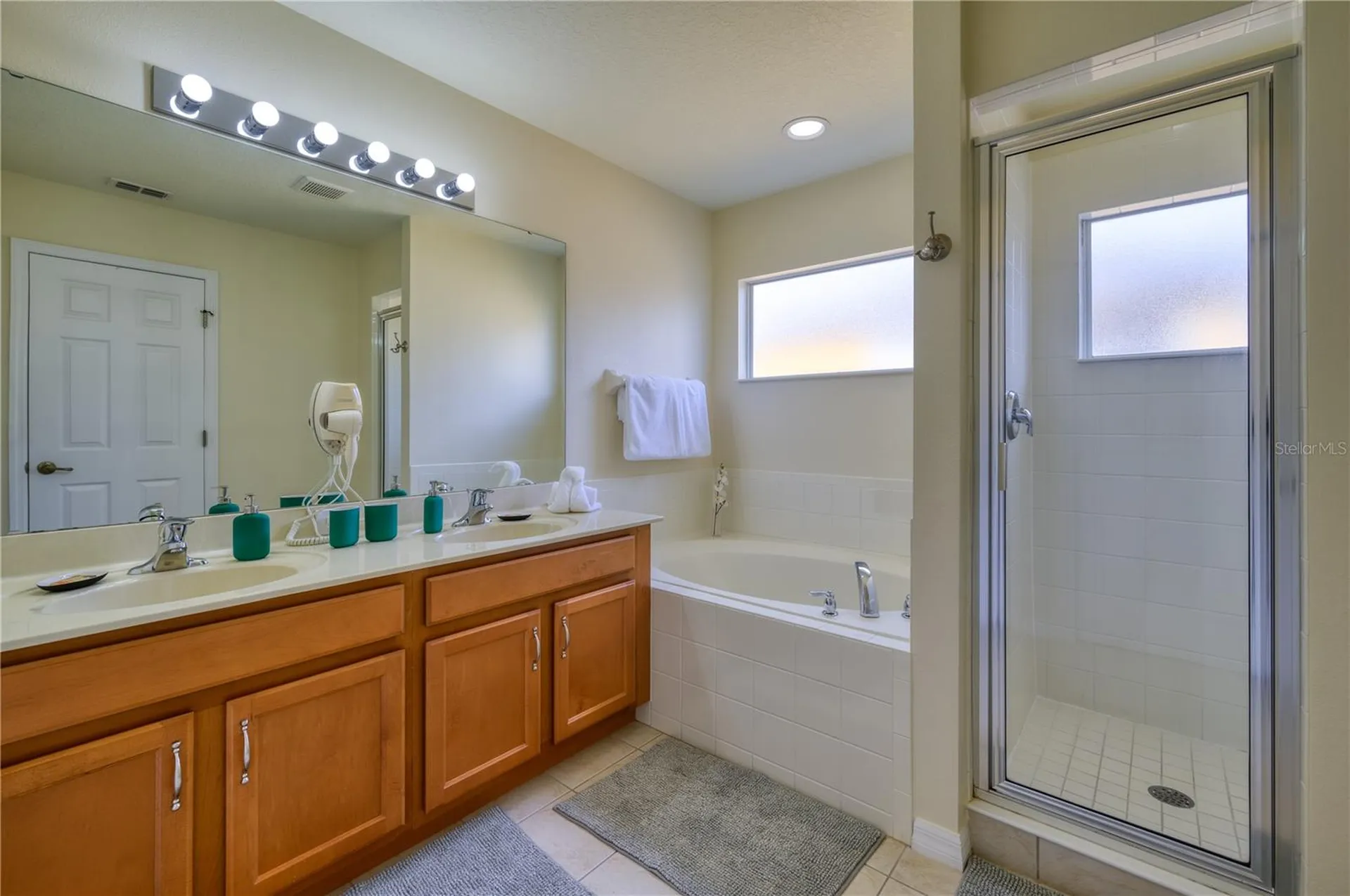 221 Las Fuentes Drive Kissimmee FL 34746