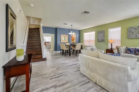 221 Las Fuentes Drive Kissimmee FL 34746