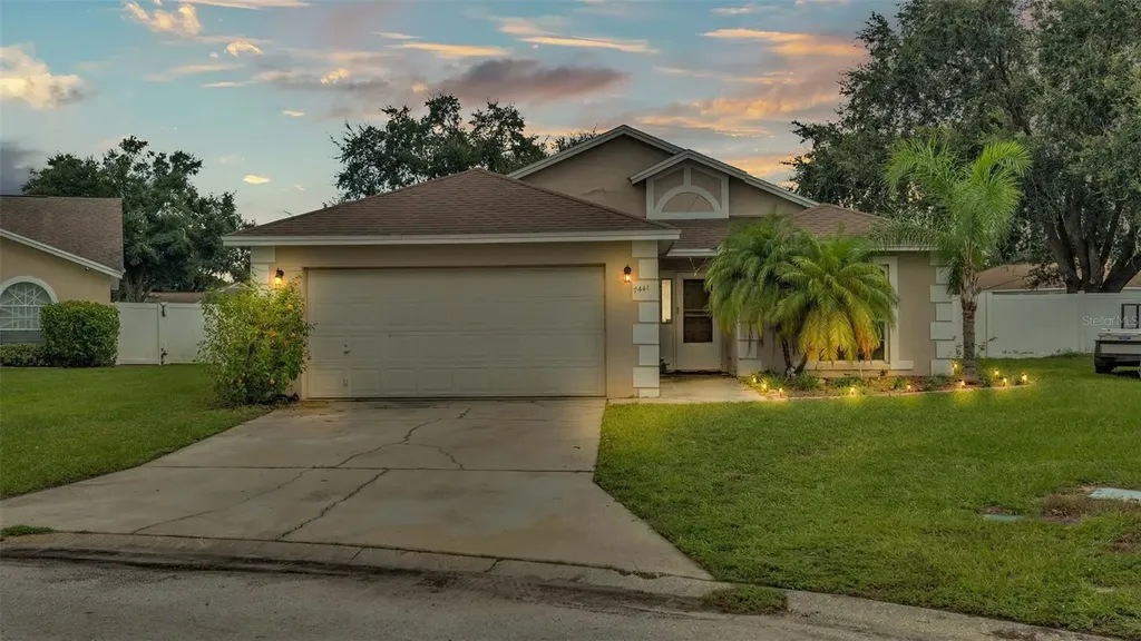 7441 Paradise Cove Place Lakeland FL 33810