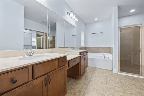 8122 NW 54th Street Gainesville FL 32653