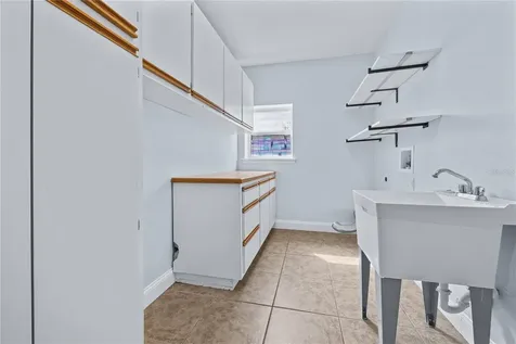 8122 NW 54th Street Gainesville FL 32653