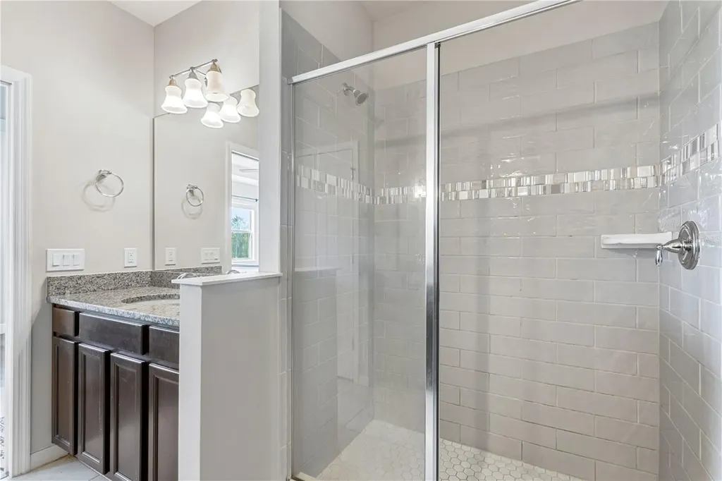 594 Piazza Point Oviedo FL 32765