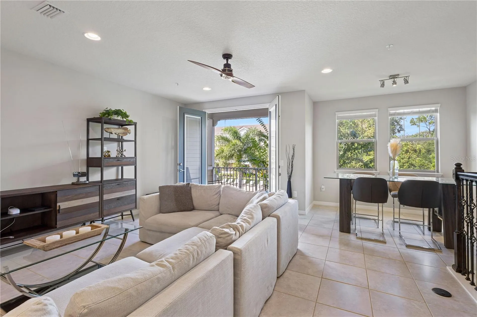 594 Piazza Point Oviedo FL 32765