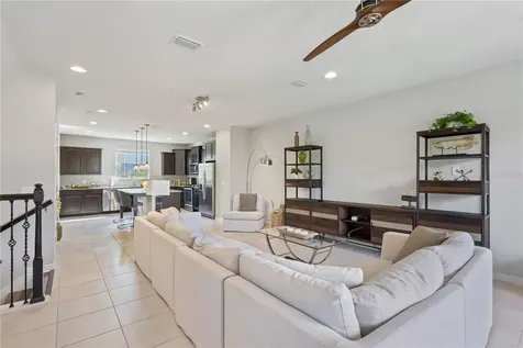 594 Piazza Point Oviedo FL 32765