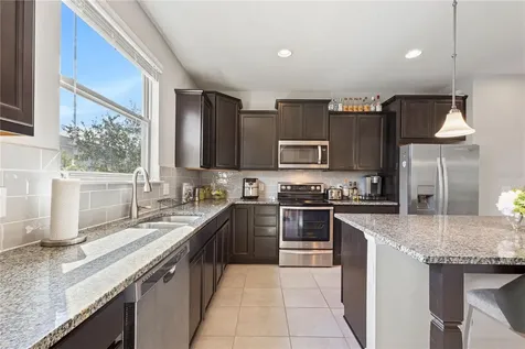 594 Piazza Point Oviedo FL 32765
