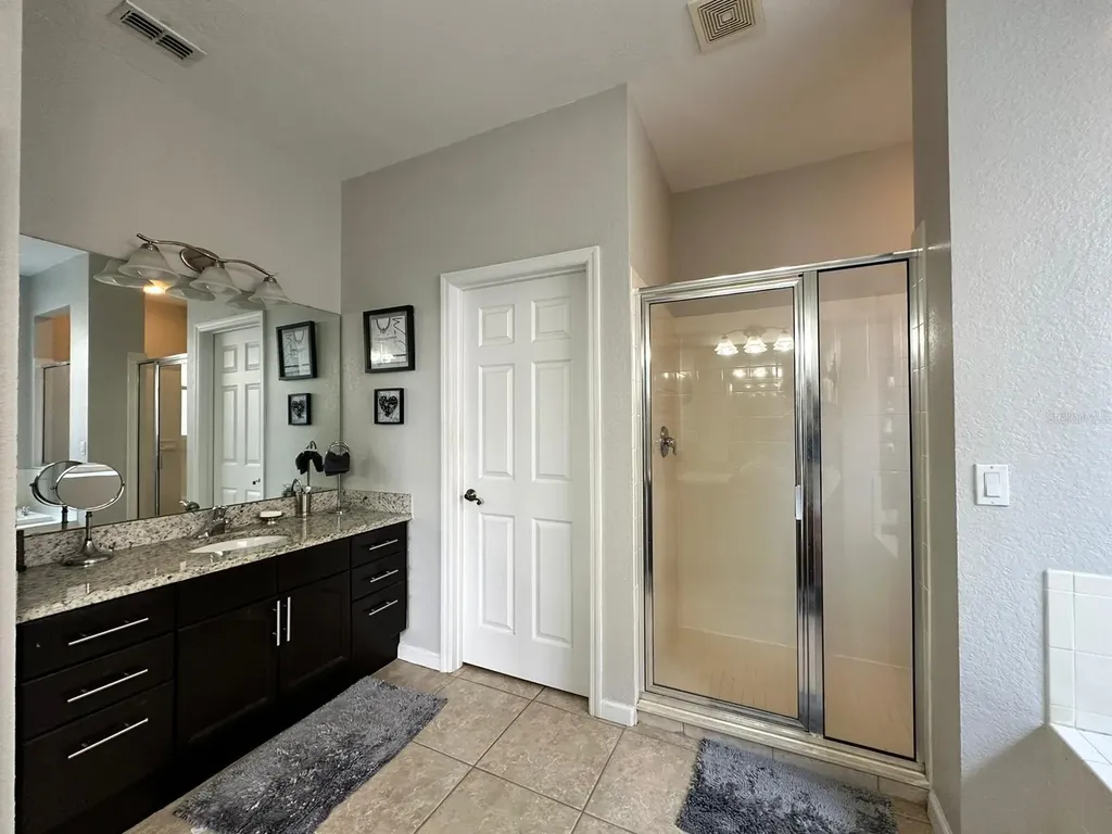 2321 Hinsdale Drive Kissimmee FL 34741