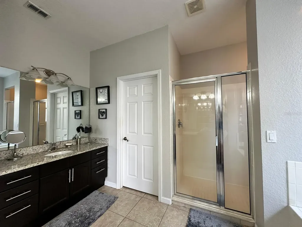 2321 Hinsdale Drive Kissimmee FL 34741