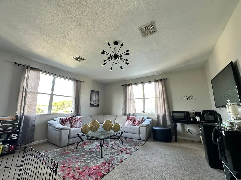 2321 Hinsdale Drive Kissimmee FL 34741