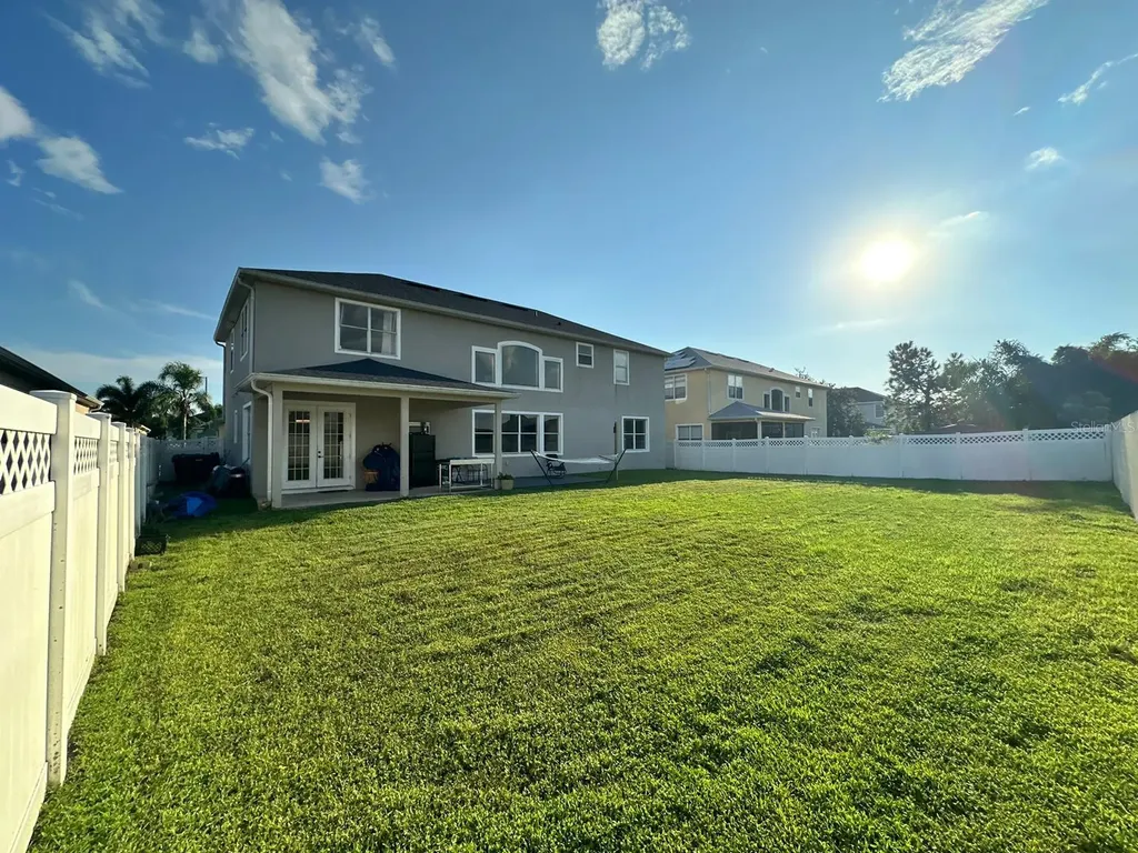 2321 Hinsdale Drive Kissimmee FL 34741