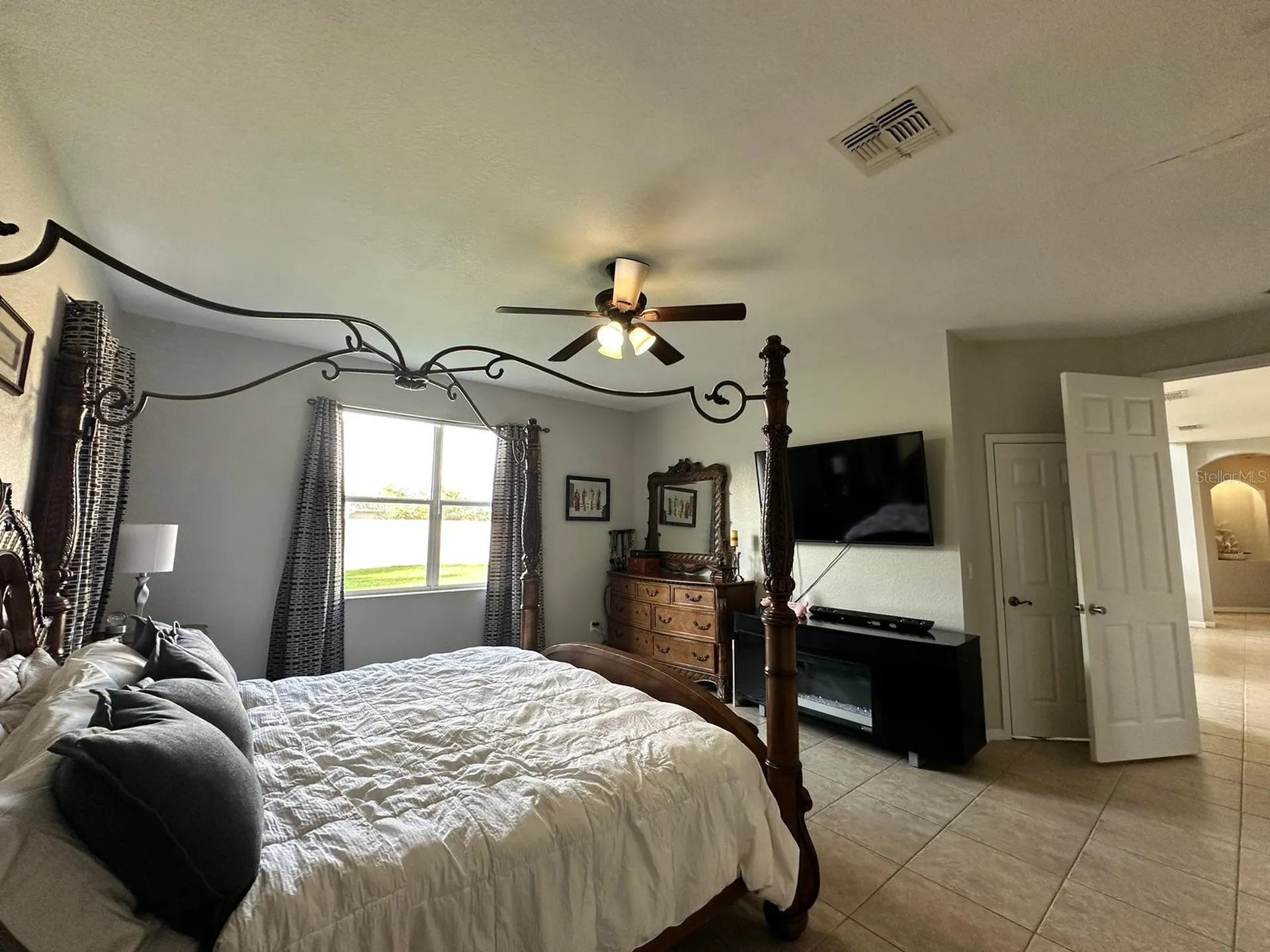 2321 Hinsdale Drive Kissimmee FL 34741