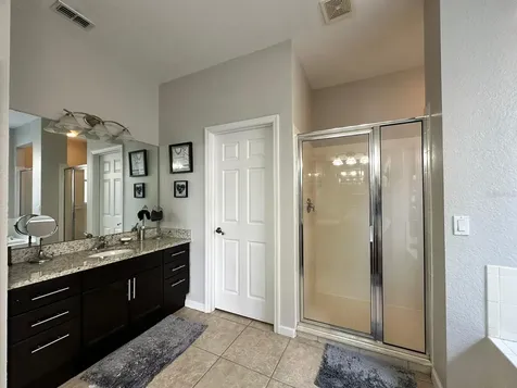 2321 Hinsdale Drive Kissimmee FL 34741
