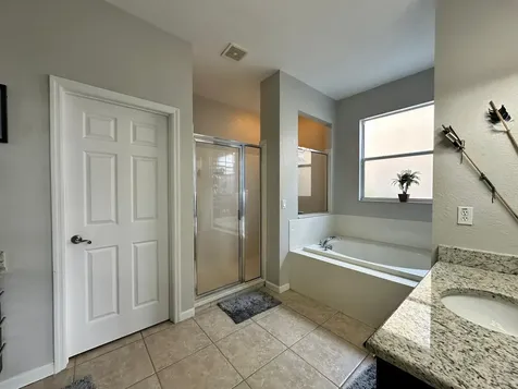 2321 Hinsdale Drive Kissimmee FL 34741