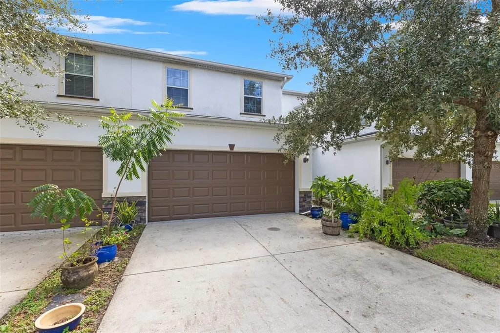 8634 Miramar Terrace Circle Temple Terrace FL 33637