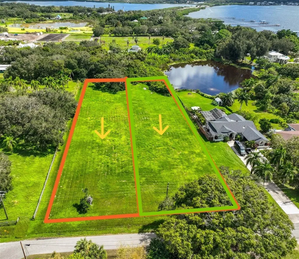 1480 Center Road Terra Ceia FL 34250