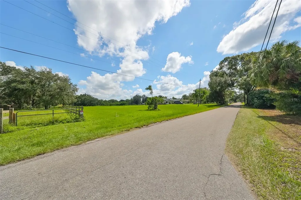1480 Center Road Terra Ceia FL 34250