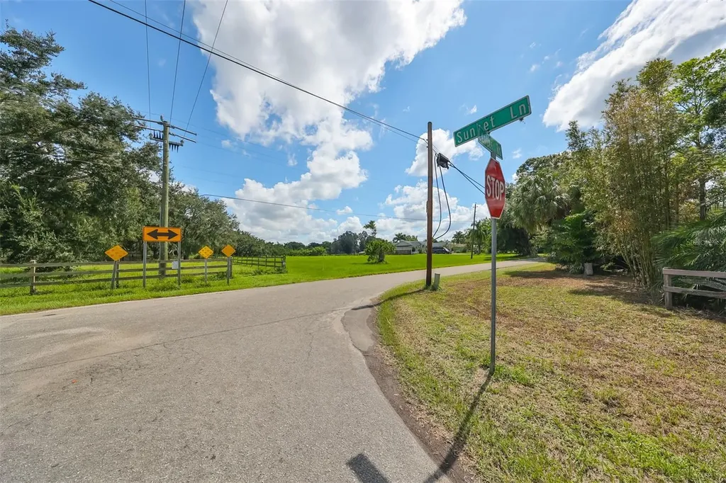 1480 Center Road Terra Ceia FL 34250