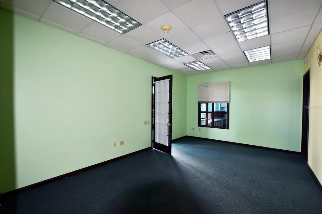 8208 Us Highway 19 Port Richey FL 34668