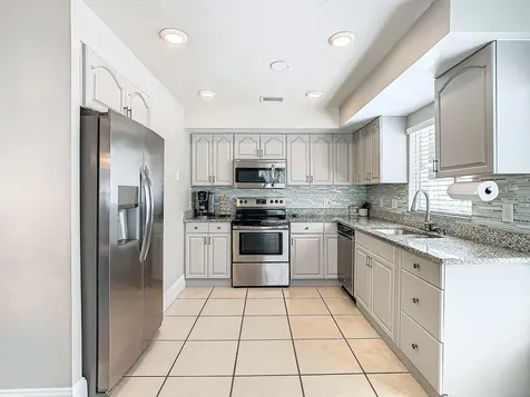 118 Hidden Springs Circle Kissimmee FL 34743